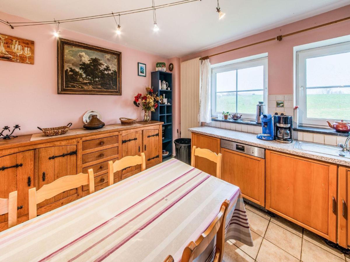 Beautiful Farmhouse In Brisy With Sauna Экстерьер фото