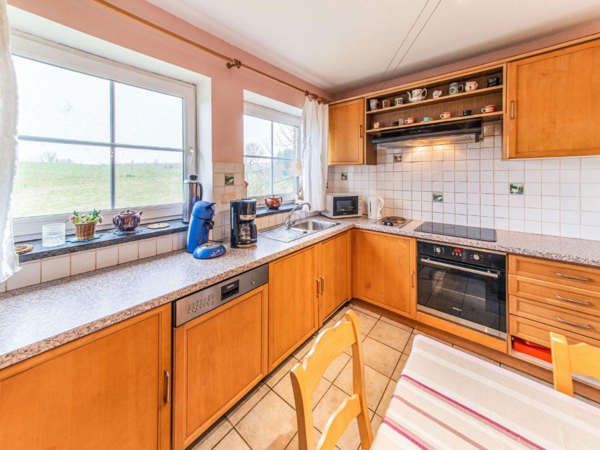 Beautiful Farmhouse In Brisy With Sauna Экстерьер фото